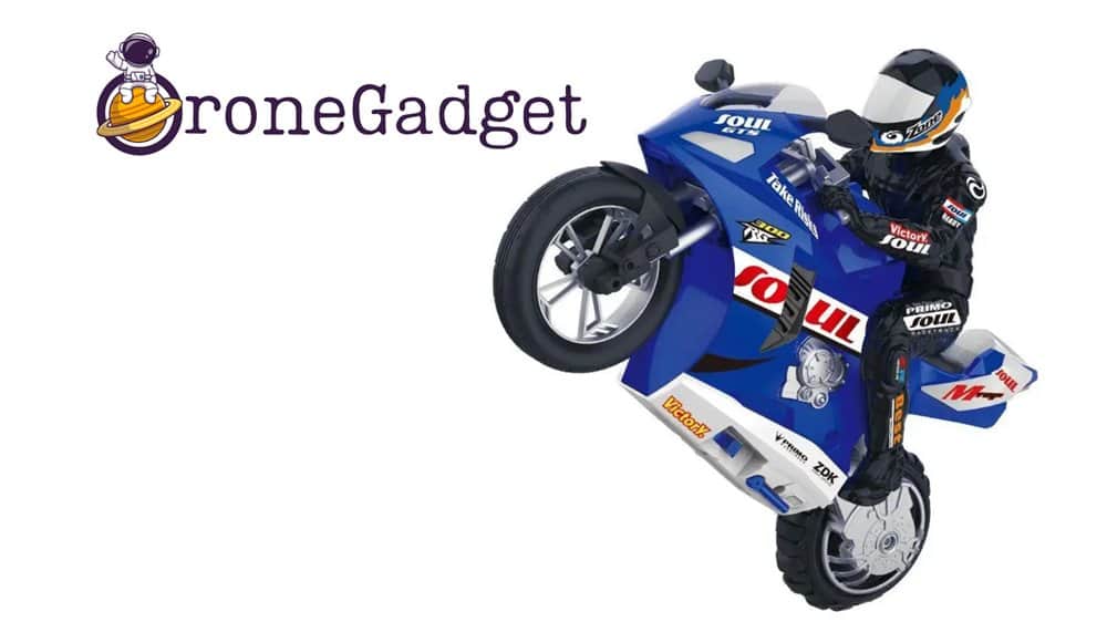 אופנוע פעלולים על שלט רחוק